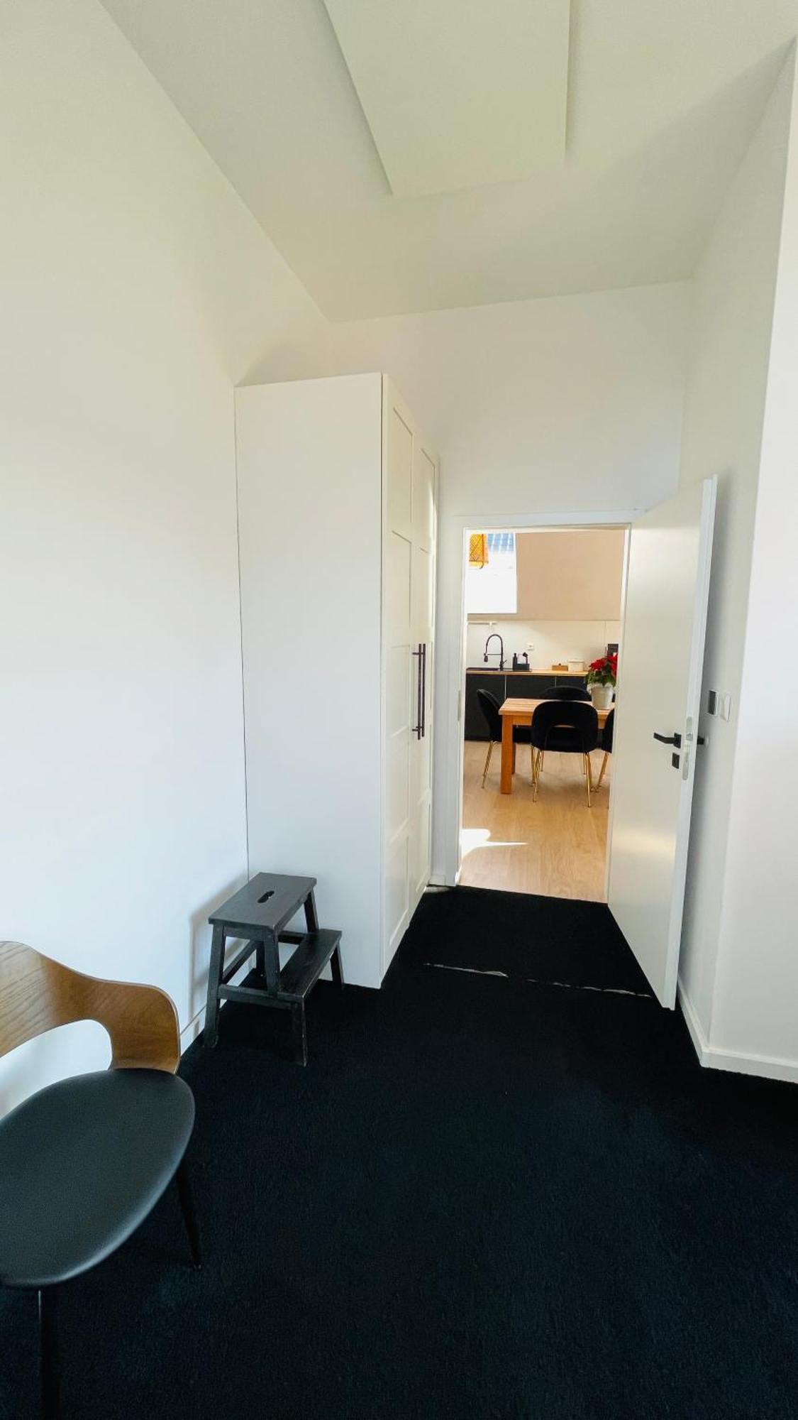 House Flow, 3 Room, Free 2 Parking Bratislava Exterior photo